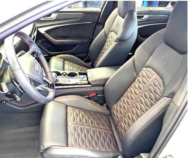 Audi RS6 quilted seats